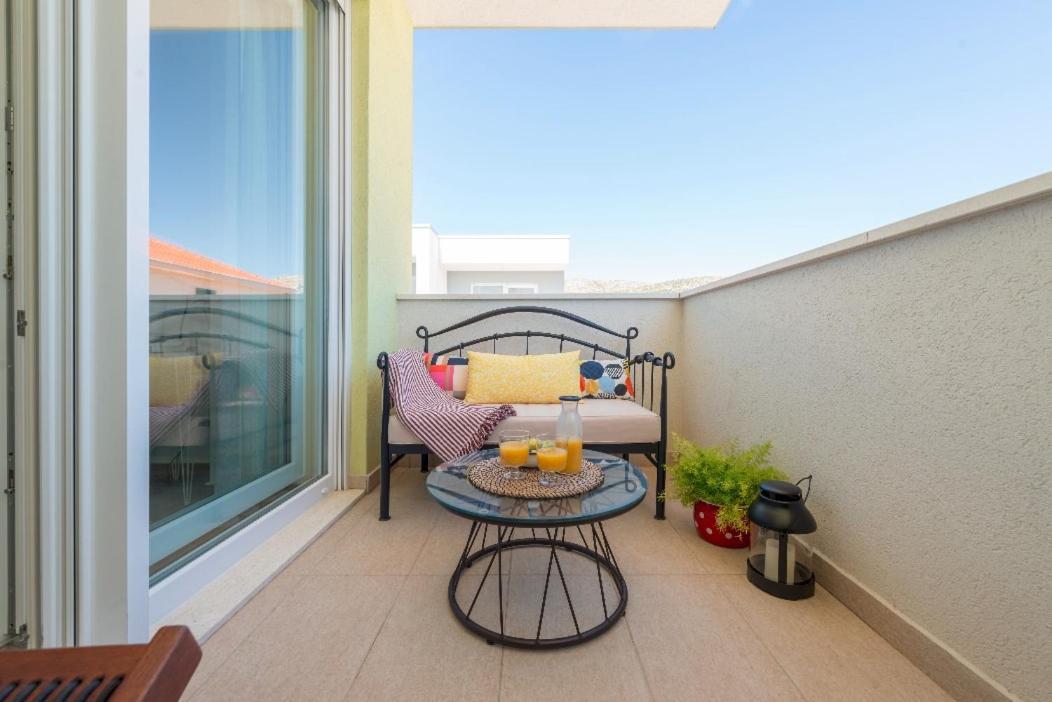 Narancin Apartments Трогир Экстерьер фото